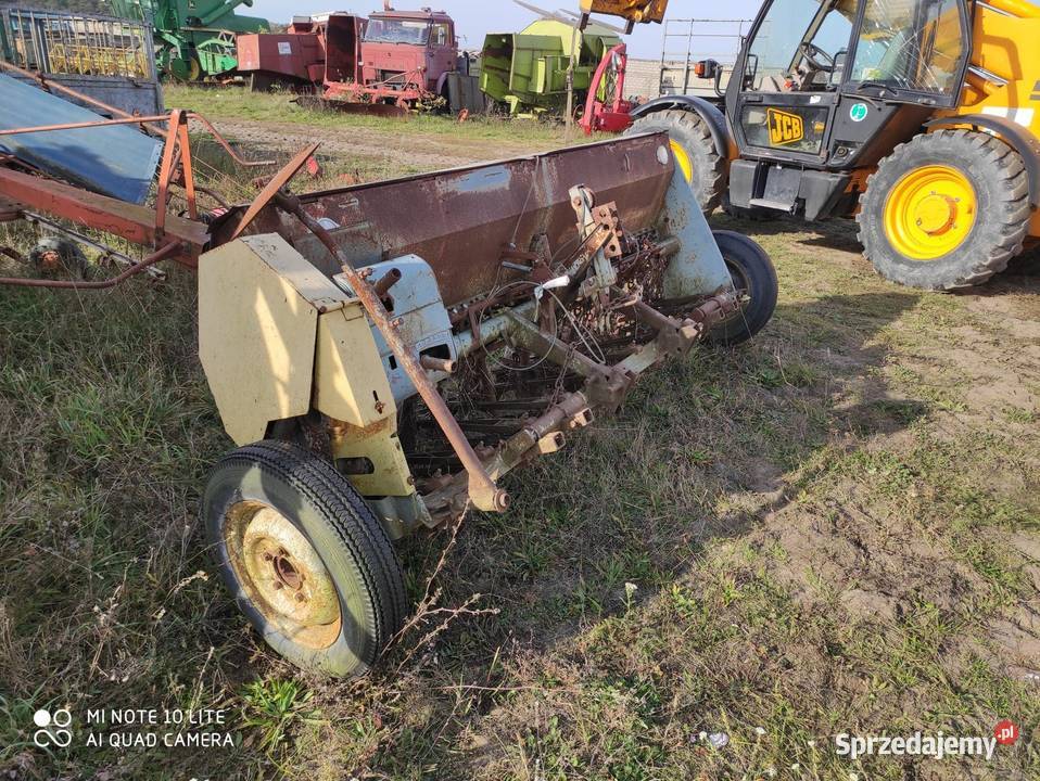 Siewnik zbożowy Poznaniak 2 70 na łańcuszkach Radom Sprzedajemy pl