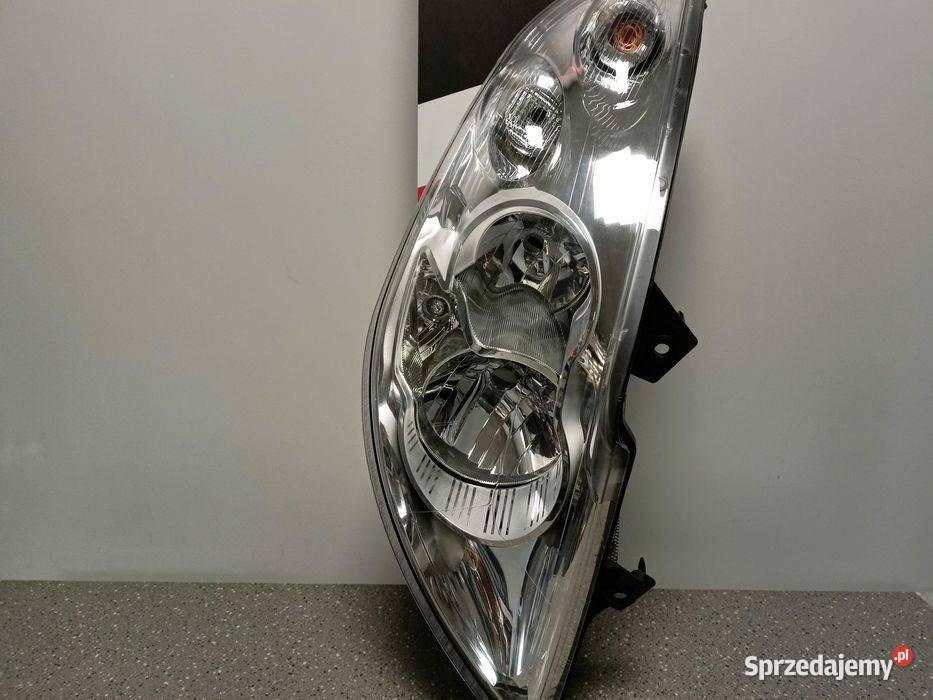 Renault Master Movano Lampa Reflektor Prz D Prawy Prom Om A