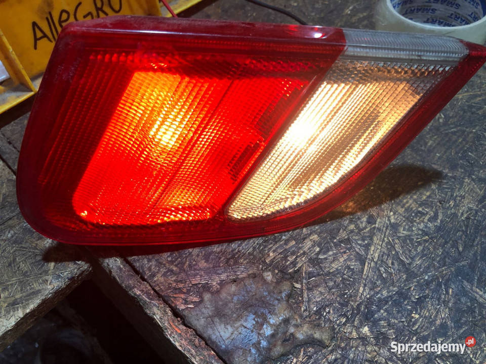 MERCEDES W208 LAMPA LEWY TYŁ W KLAPE 2088200564 Murzynowo Sprzedajemy pl