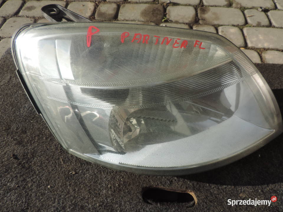 Reflektor Prawy Lampa Prz D Peugeot Partner I Lift Nowy S Cz