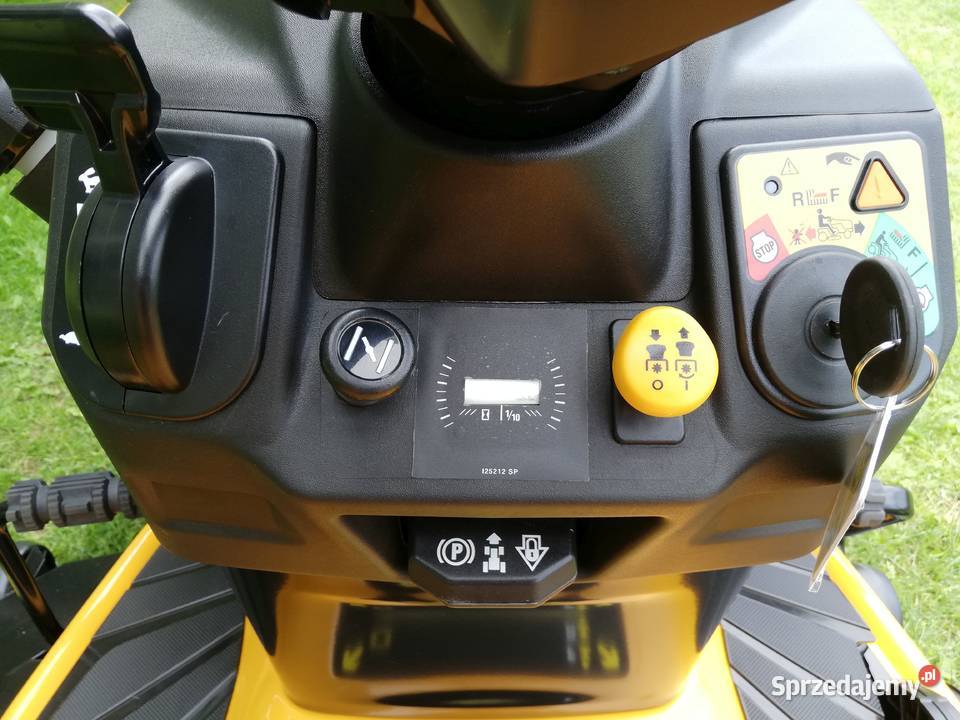 Traktor Ogrodowy Cub Cadet 22 KM 117 Cm Do Wysokiej Trawy Kobiele