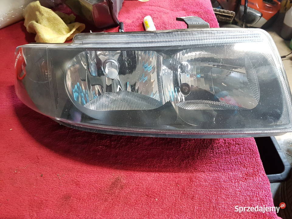 Seat Leon I Toledo Ii Reflektor Prawy Lampa Przednia Prawa Turek