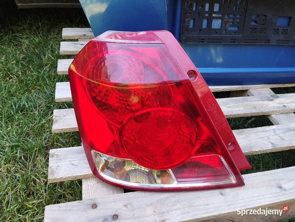 Lampa tylna lewa prawa Chevrolet Kalos Aveo Łódź Sprzedajemy pl