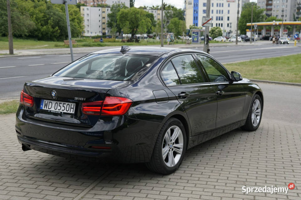 BMW 318 BMW 318i Limuzyna Facelift Sport Line 1 5 136KM F30 F31 2012