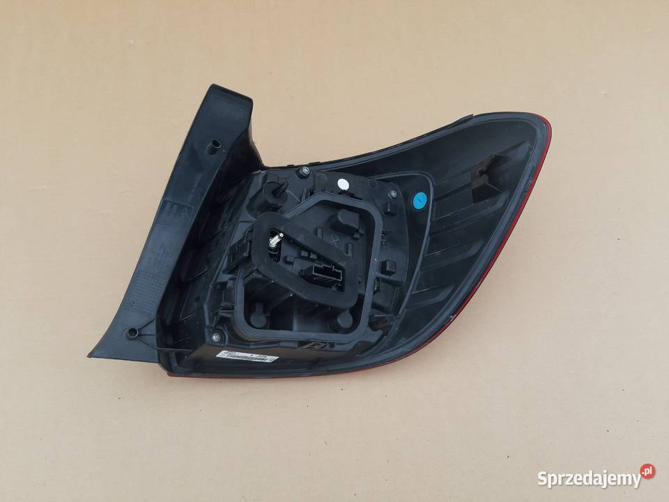 DACIA SANDERO II LIFT LAMPA LEWY TYŁ LEWA TYLNA 265554938R Trzciel