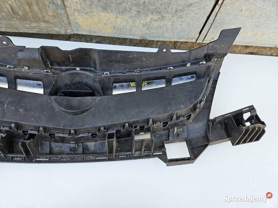 OPEL VECTRA C LIFT GRILL ATRAPA ZDERZAKA PRZÓD 13260028 Międzychód