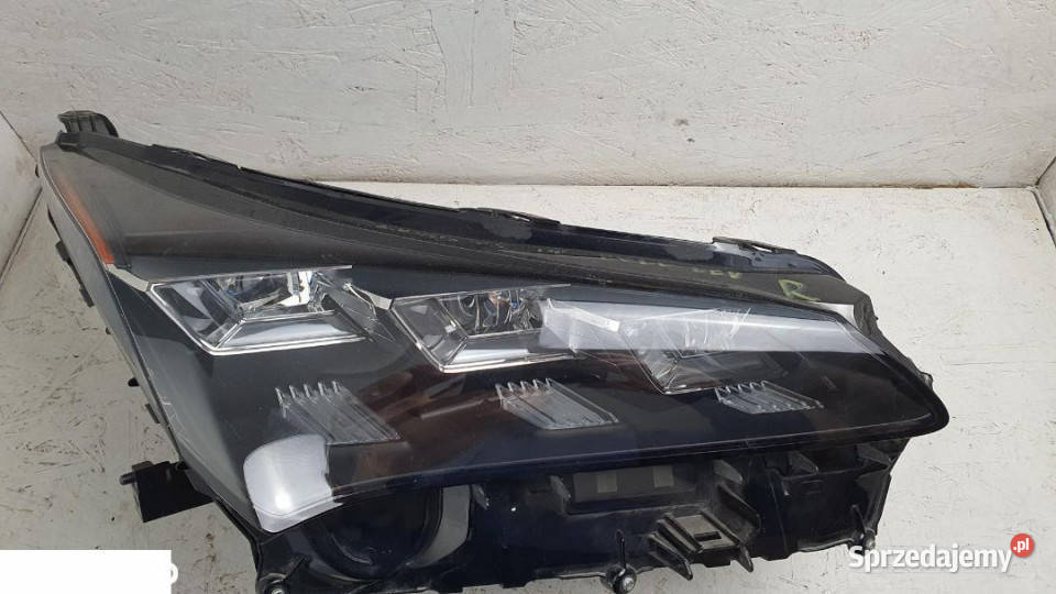 Lexus Nx Reflektor Led Prawa Strona Kozubszczyzna Sprzedajemy Pl