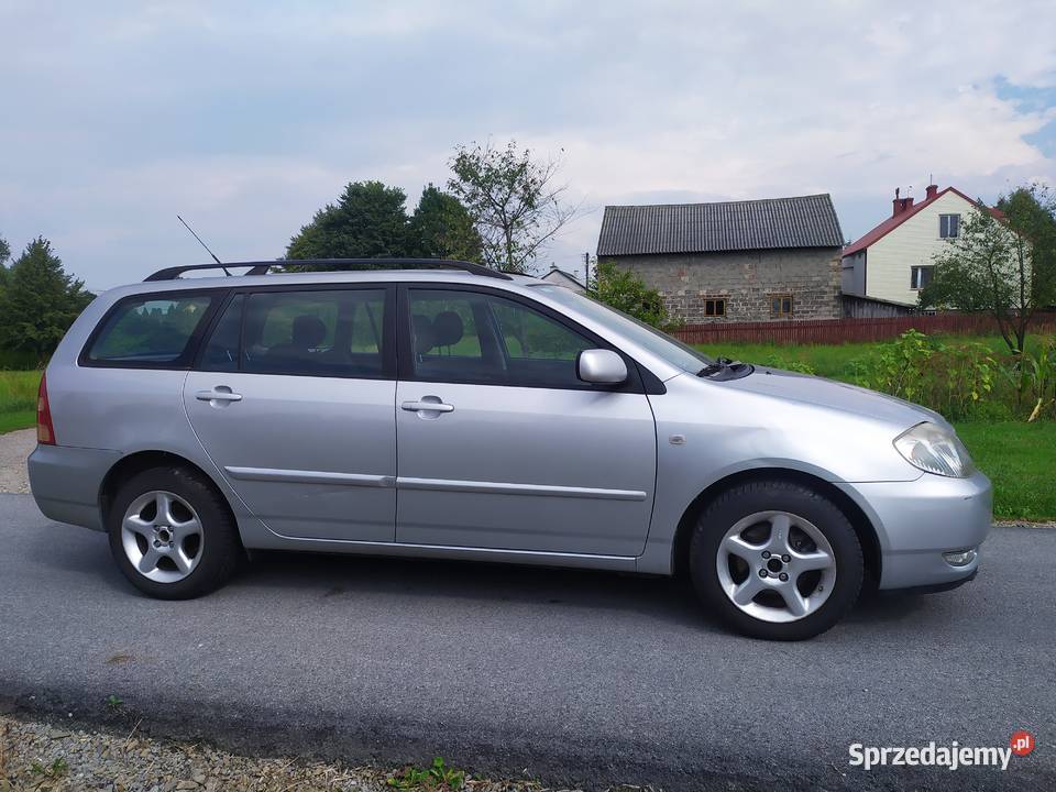 Części Toyota Corolla e12 D4D doskonały stan blacharski Sędziszów