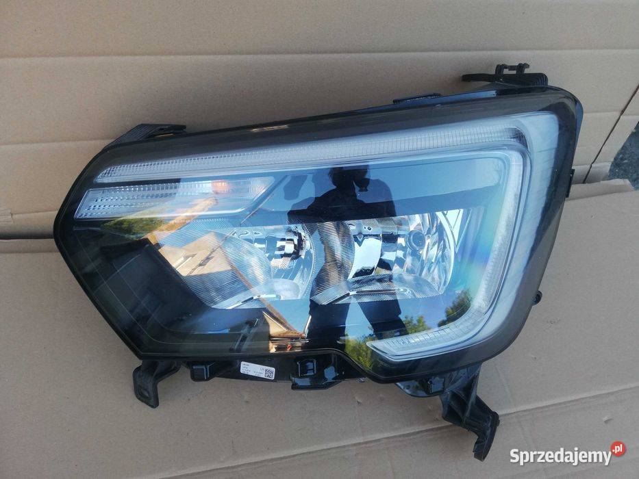 Renault Master III IV LED Reflektor lampa lewy przód Warszawa