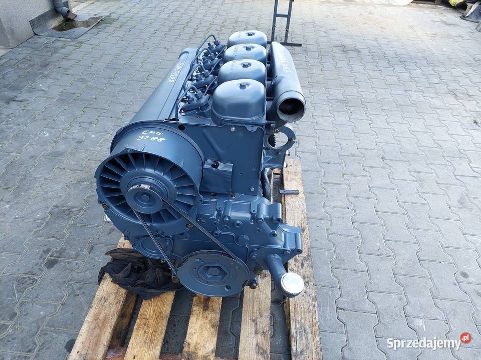 Silnik Spalinowy Deutz F4L 912 F4L912 4 CYLINDROWY ENG 32 Kielce