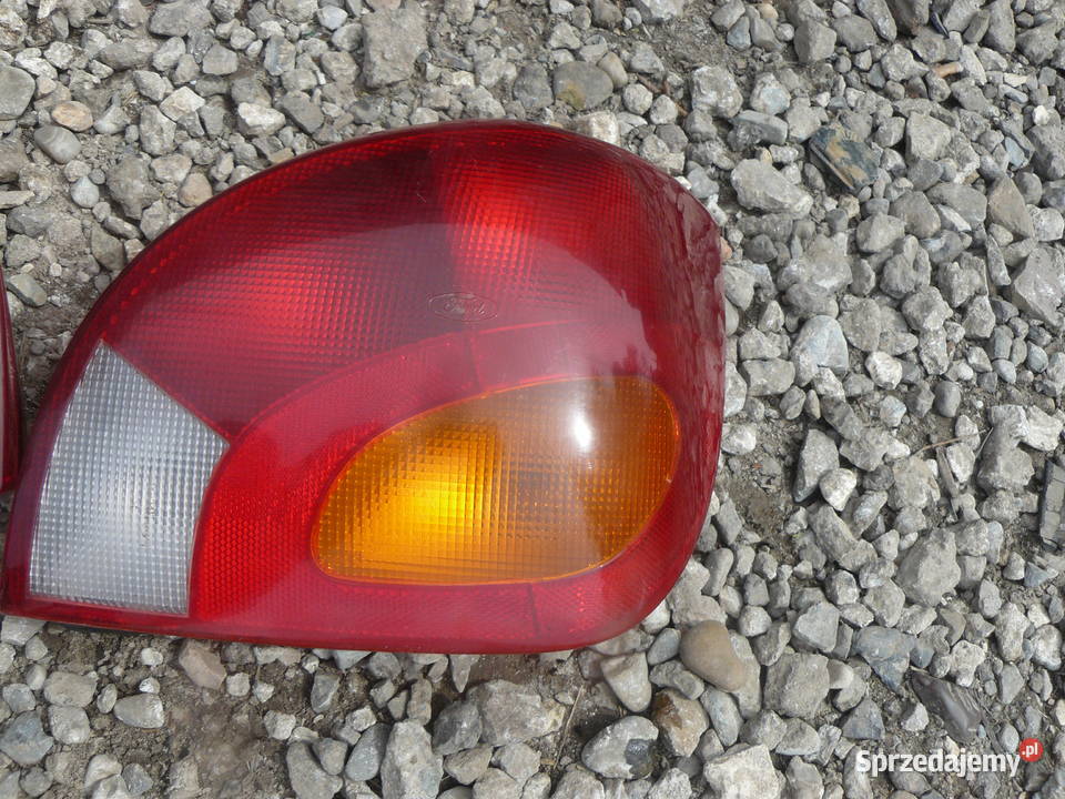 Lampa Tylna Prawa Lub Lewa Ford Fiesta Mk Krak W Sprzedajemy Pl