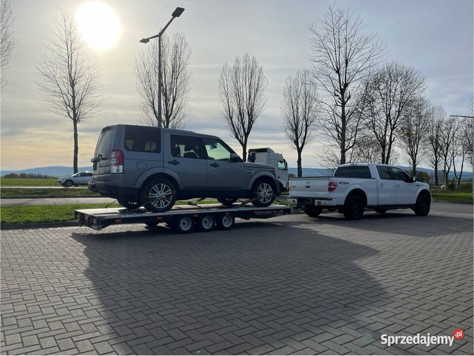 Pomoc drogowa laweta 24h transport holowanie Stronie Śląskie