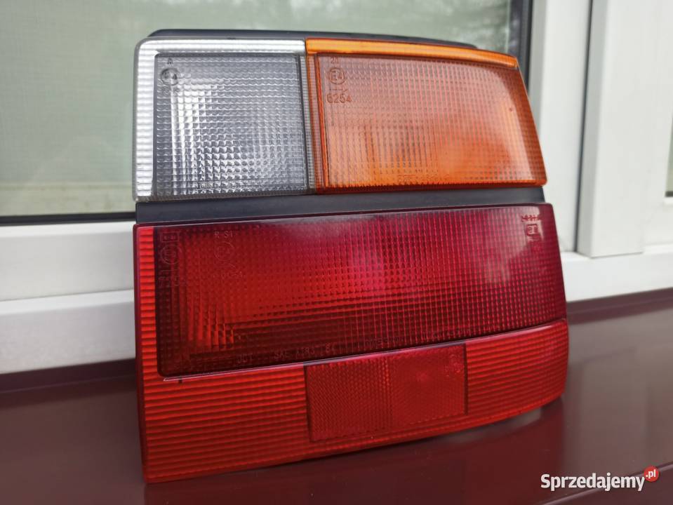 Nissan Micra K10 lampa tył tylna prawa Sieradz Sprzedajemy pl