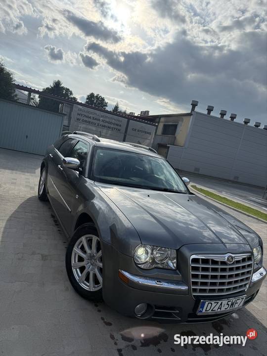 Chrysler 300c 30crd 2008r modelowo Ziębice