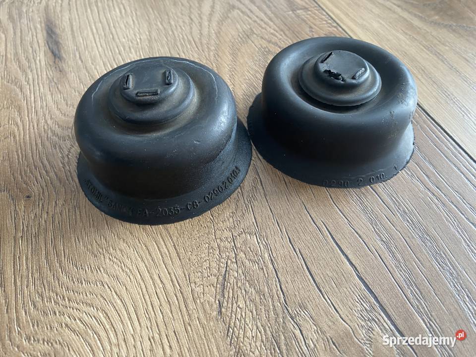 Osłony żarówek lamp przednich Fiat 126p FL ST osobowe Sosnowiec