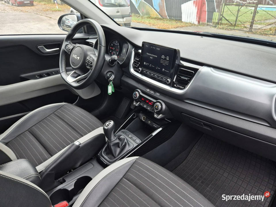 Kia Stonic 10 100 6 MT Wersja L Salon łódzkie Łódź