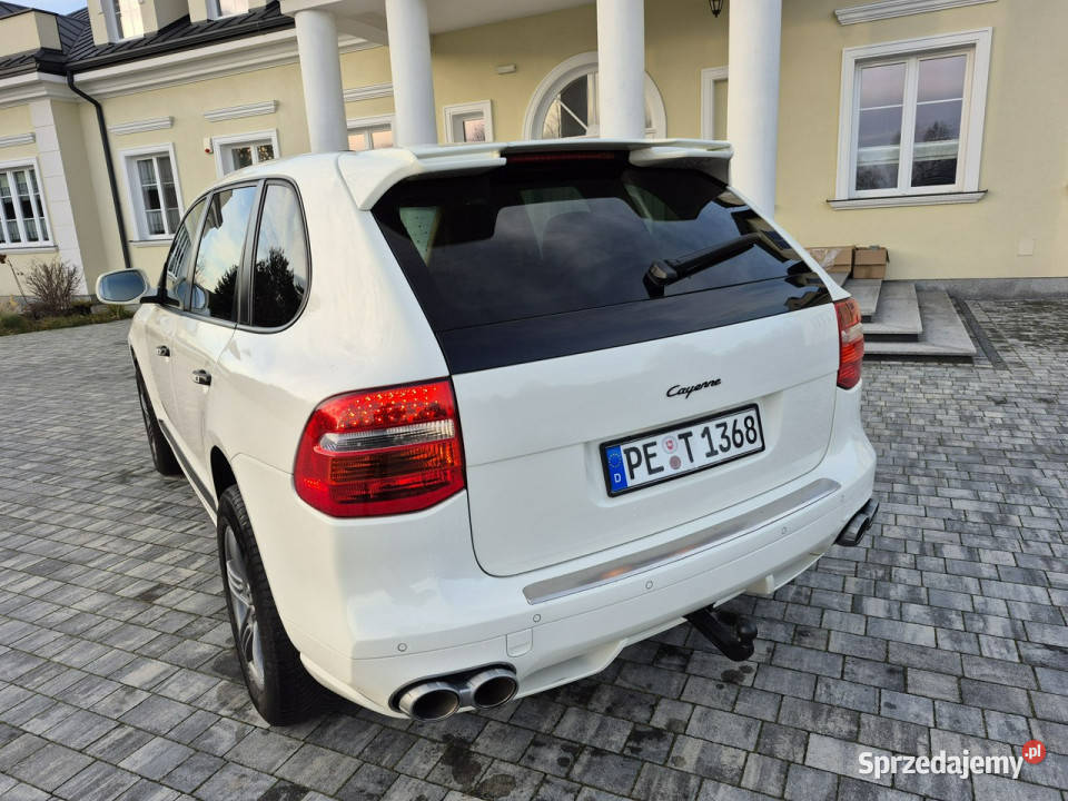 Porsche Cayenne xenon navi starszego Niemca z centralny zamek Drelów