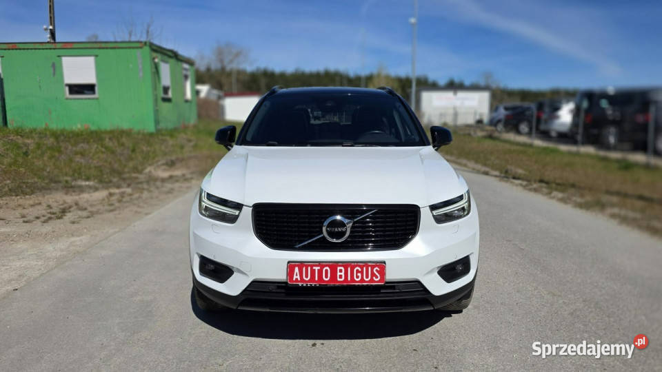 Volvo XC 40 BIAŁA PERŁA R design elektryczne lusterka