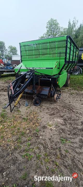 Przyczepa samozbierająca DEUTZ FAHR śląskie