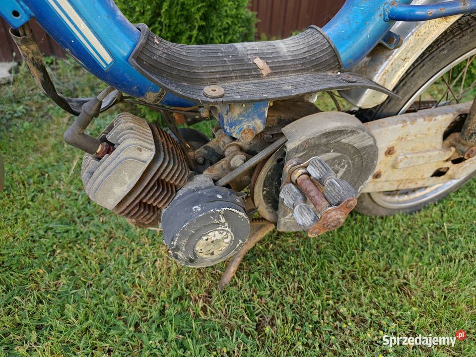 Suzuki Eko Rok produkcji 1988 Sienno