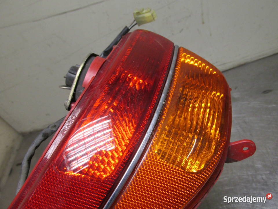 Tylna prawa lampa Suzuki Burgman 650 03r Sandomierz