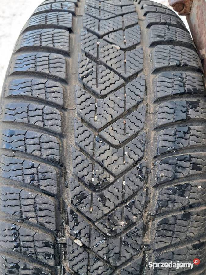 Opony 22545R18 Pirelli SottoZero 3 DOT4420 Toruń sprzedam