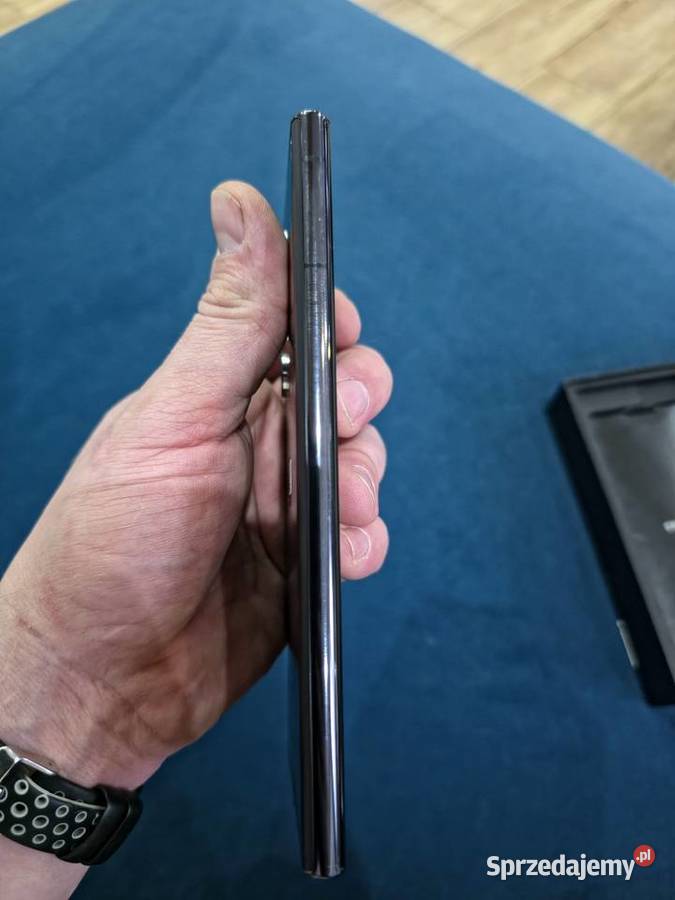 Samsung Galaxy S22 Ultra 8128GB