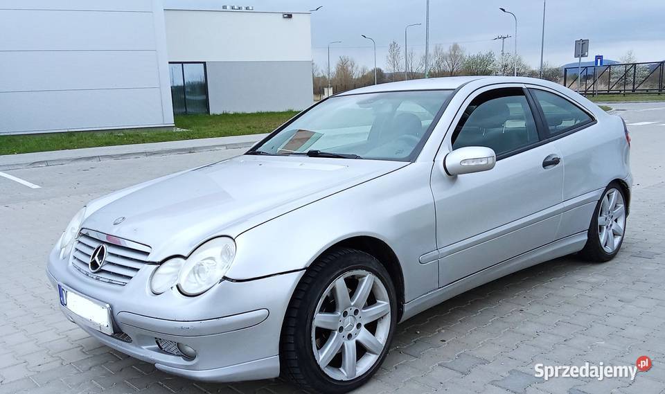 Merceds Coupe AUTOMAT 23 LPG GAZ Rok produkcji 2001 Klasa C Dzierżoniów