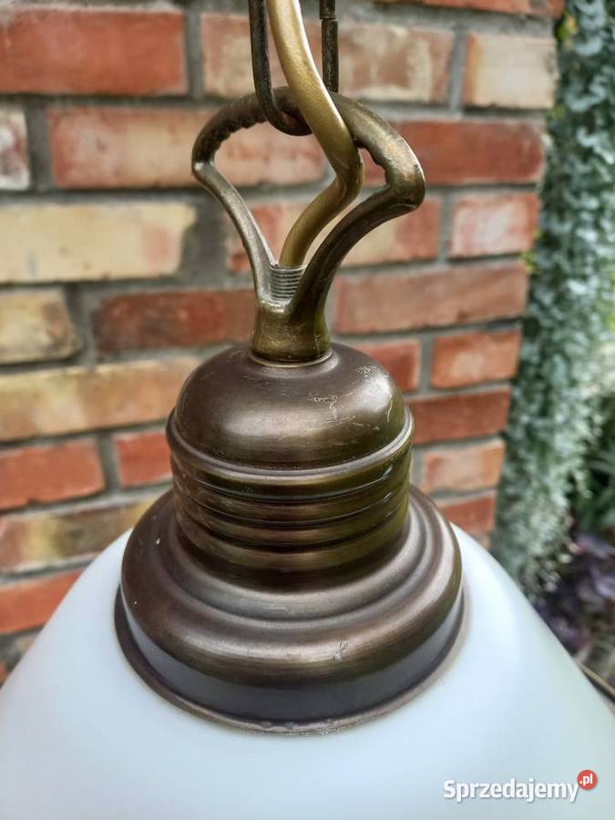 Żyrandol metalowy ze szklanym kloszem Lampa Lampy wiszące sprzedam
