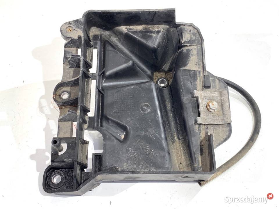 PODSTAWA AKUMULATORA SKODA FABIA III 6C0915331D osobowe Obudowy akumulatorów podkarpackie sprzedam