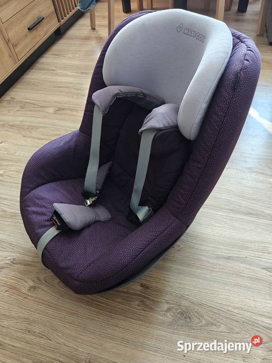 Fotelik Maxi Cosi Pearl 918 z bazą FamilyFix Działdowo