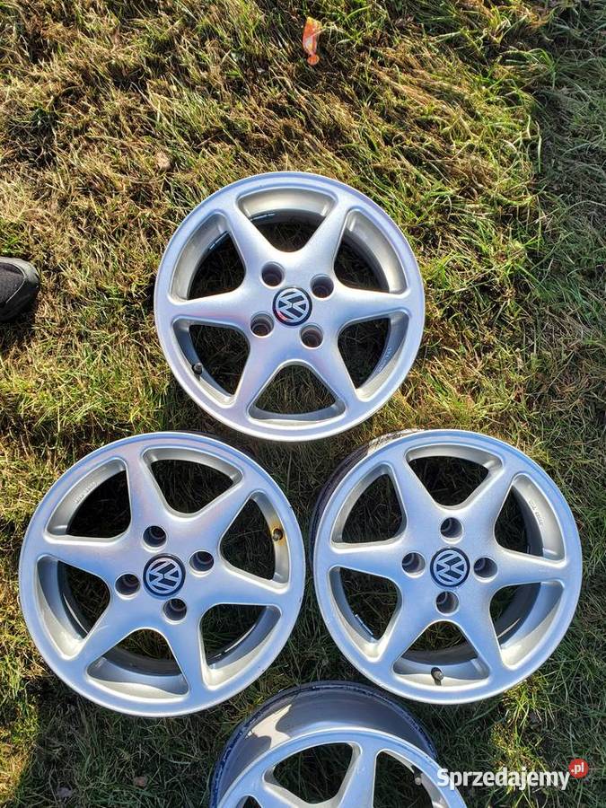 Felgi aluminiowe 4x108 Konin sprzedam