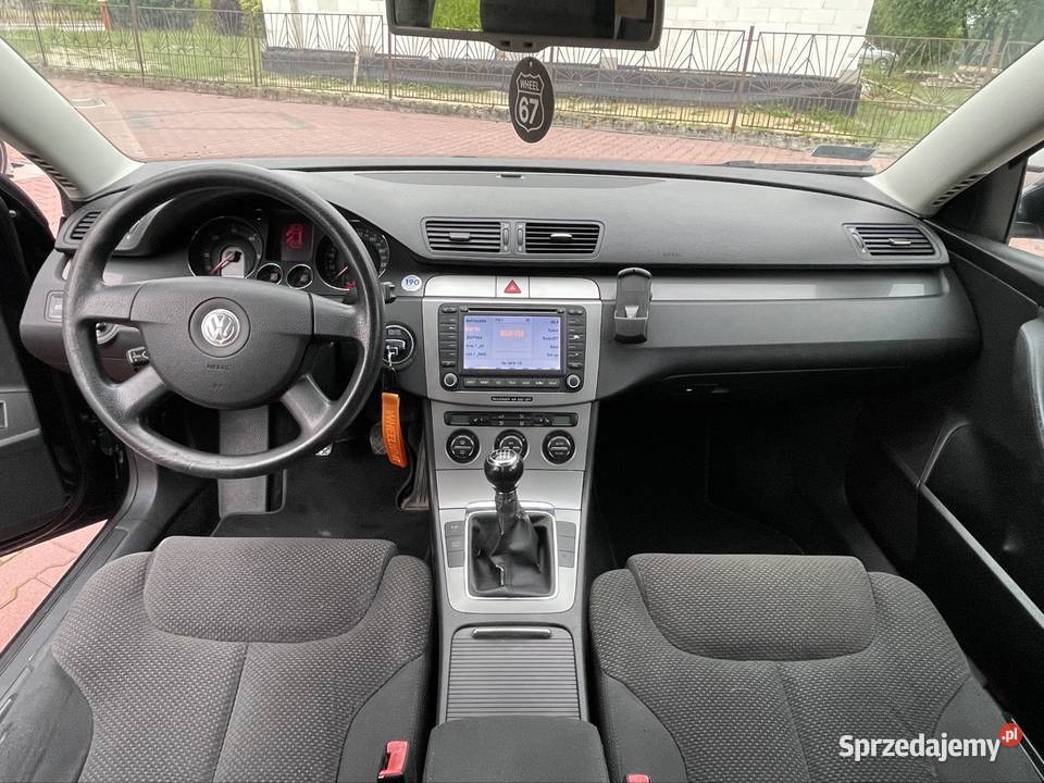 Volkswagen Passat B6 2005 20 TDI Sedan / Limuzyna Włoszczowa