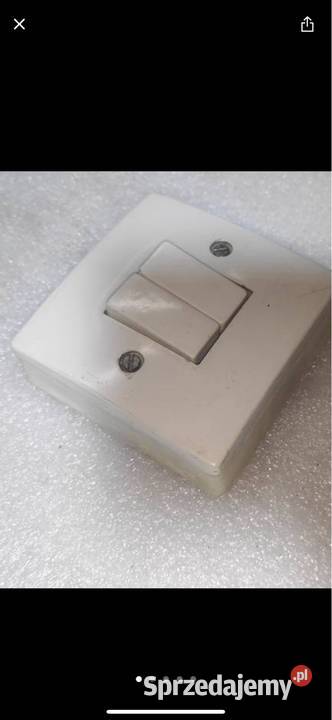 ładny wyłącznik natynkowe blokwielką płyta Gliwice