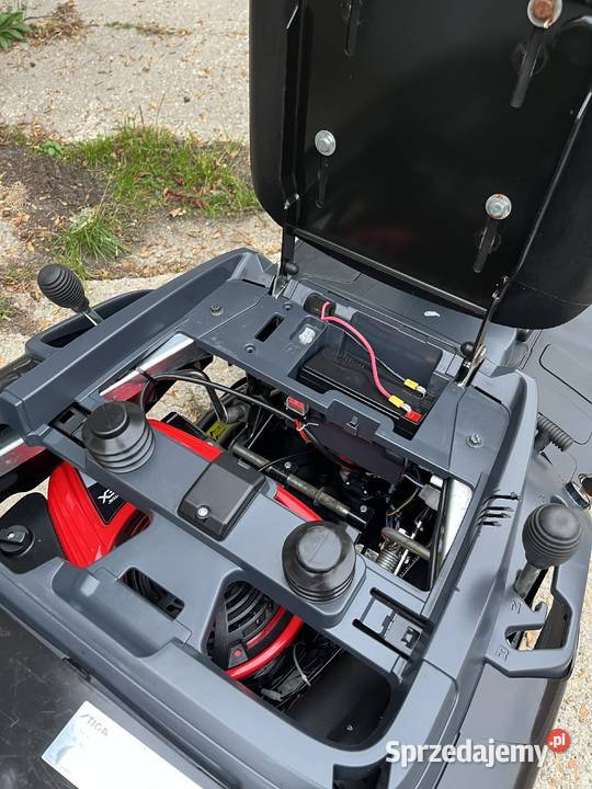 TraktorekKosiarka STIGA z koszem 2015 Strzyżów