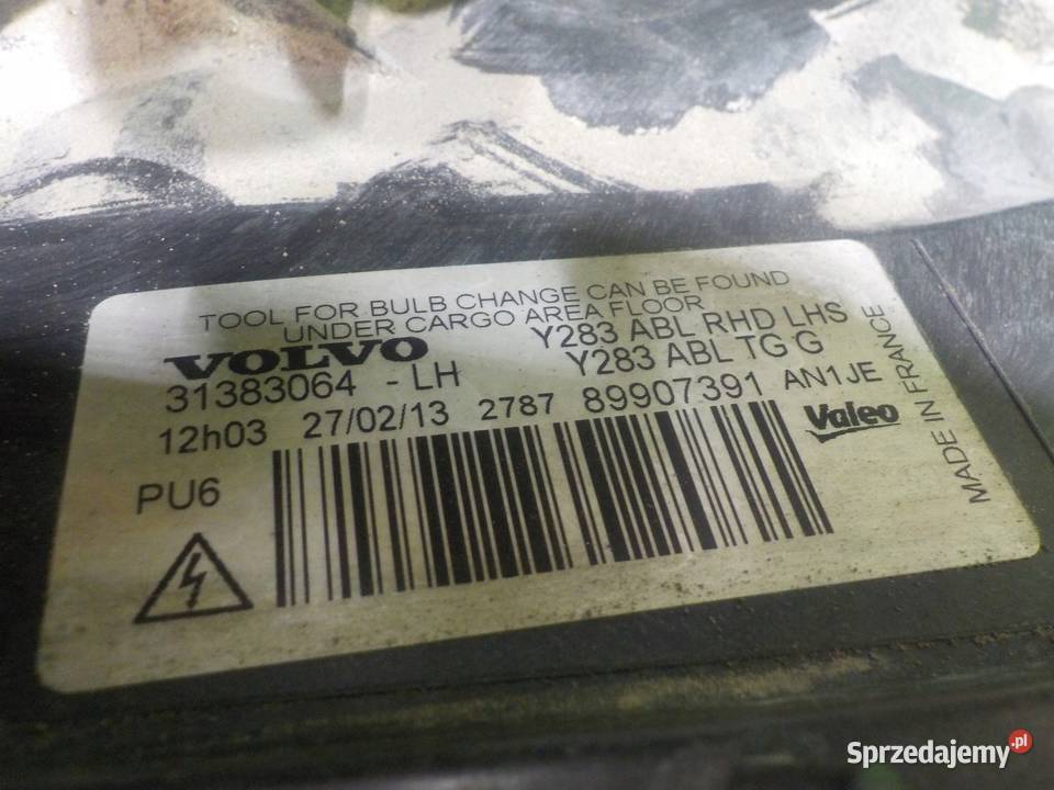 VOLVO S60 II V60 I 13r XENON lampa lewa przod osobowe Suków