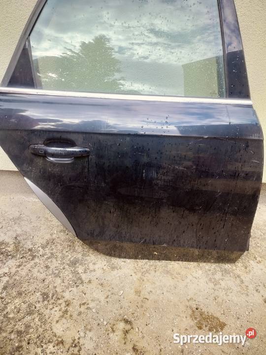 Audi B8 drzwi prawy tył Włoszczowa sprzedam