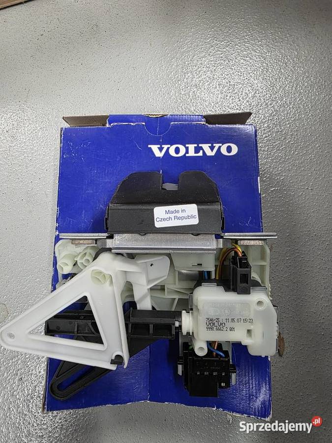 Zamek tylnej klapy Volvo V70 XC70 Warszawa