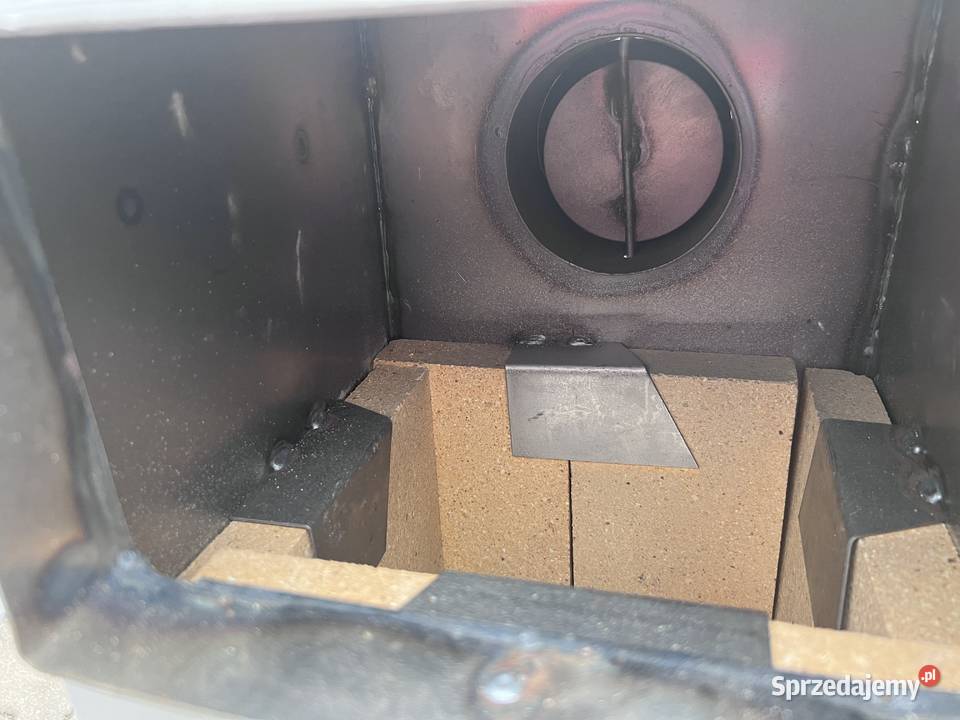 Piec koza ogrzewacz pomieszczeń cegły szamot kw Kutno