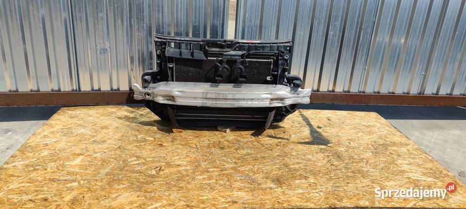 PAS PRZEDNI KOMPLETNY AUDI A6 C6 LIFT 24 28 32 osobowe Przystajń