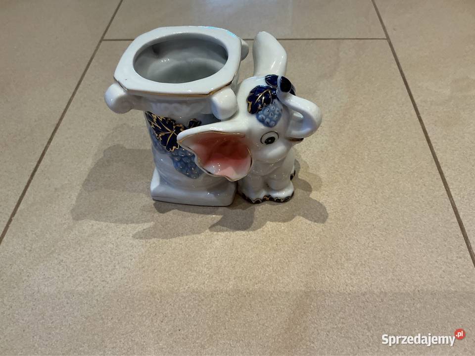 Porcelanowy Wazonik ze Słoniem Słonikiem Vintage Nowa Sól