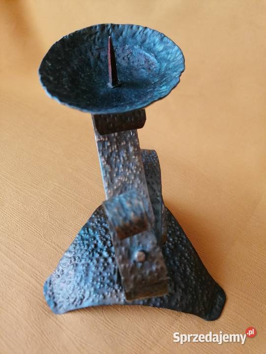 Świecznik z blachy miedzianejMetaloplastyka Łódź