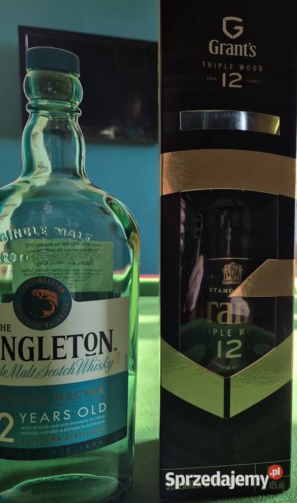 Butelki i kartony 12letnich whisky dolnośląskie Domasław