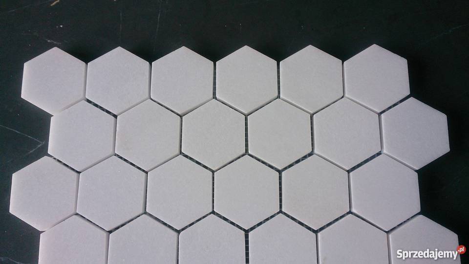 Mozaika HEXAGON Thassos White plastry miodu