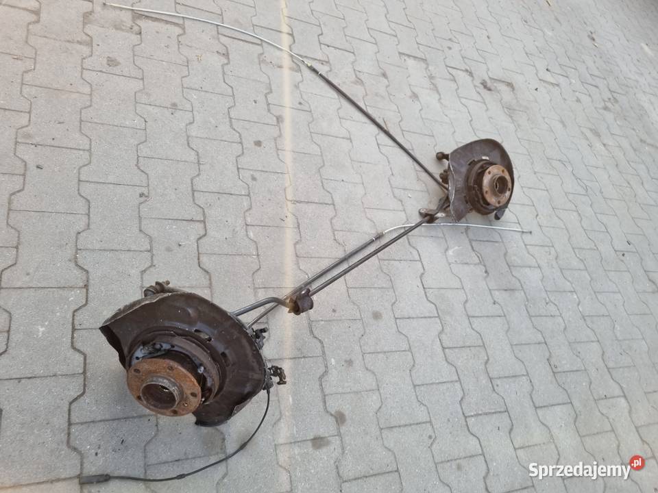 BMW 1 E82 E87 E90 E91 Piasta Zwrotnica Drążek Skawina