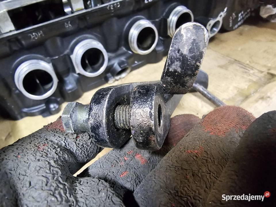 Suzuki gsf 600 Bandit nóżka stopka boczna gsf600 sprzedam