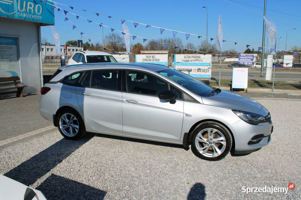 Opel Astra 12 145HP Elegance netto 30813PLN 84000km sprzedam
