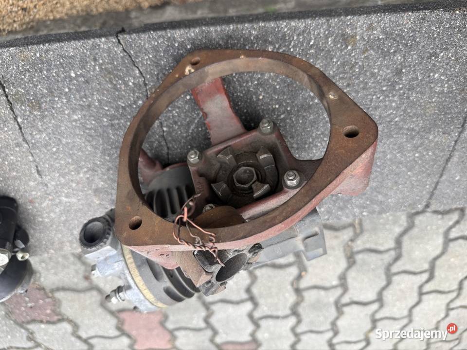 Kompresor Massey Ferguson 235 255 ursus Radzionków sprzedam