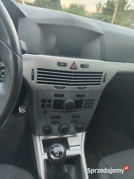 Opel astra h GTC 2006 16 105 na czesci Krosno Odrzańskie
