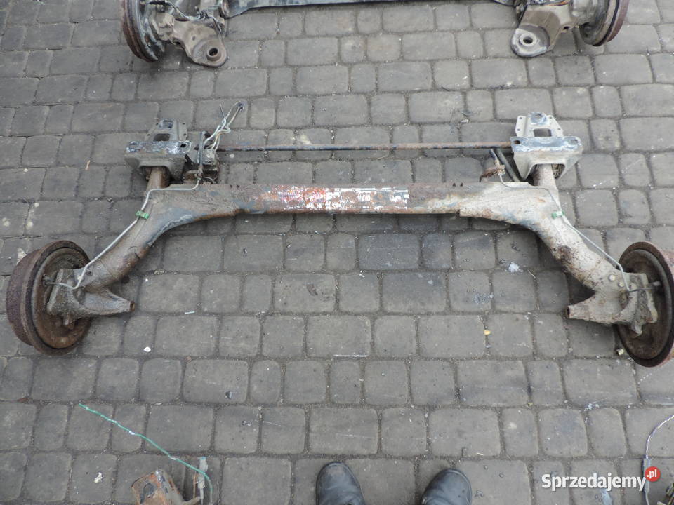 BELKA TYŁ OŚ TYLNA AUDI 80 B4 19 TDI SEDAN